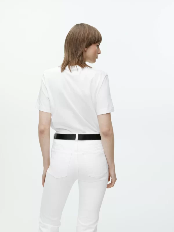 White T-shirt - Image 3